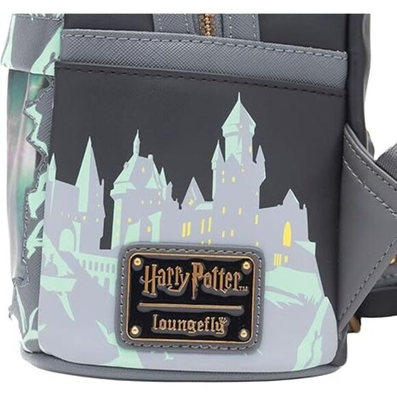 Loungefly Harry Potter Glow in the Dark Battle of Hogwarts Lenticular main image 6